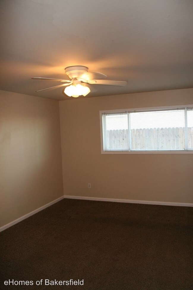 Building Photo - 2669 Sunny Ln