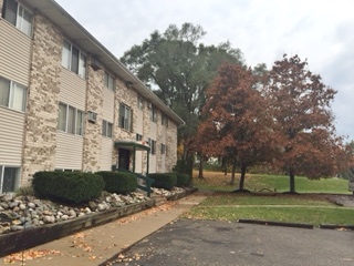 Building Photo - Riverwalk Apartments