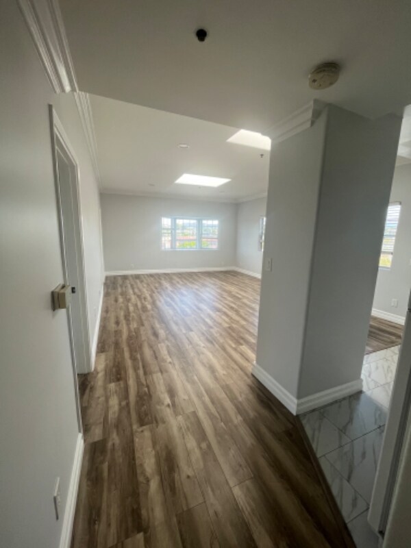 Foto principal - 1072 Laguna Ave