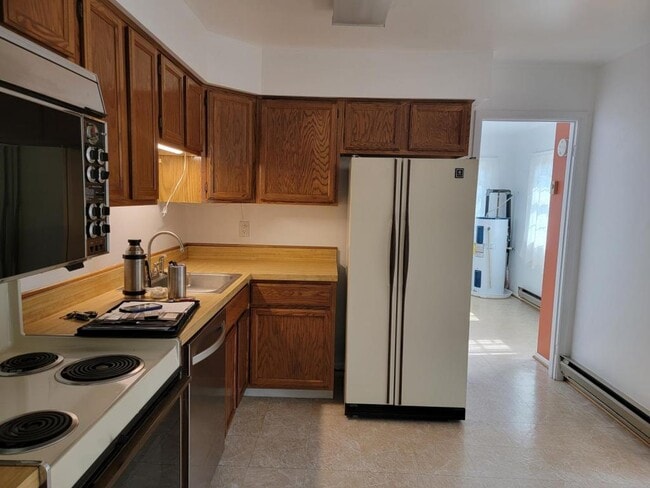 Building Photo - 5714 Box Elder Ct
