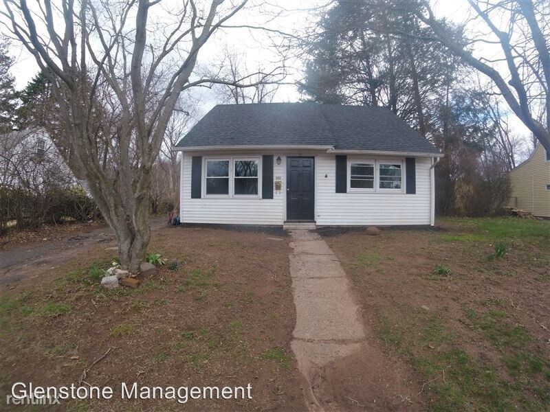 Primary Photo - 4 br, 1 bath House - 262 Glen Hills Road