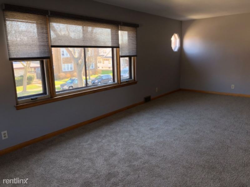 Primary Photo - 3876 E Layton Ave