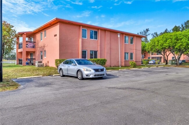 Building Photo - 2020 NW 119th St