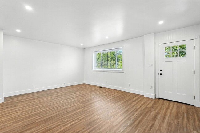 Photo - Modern Renovation - Sharpsburg House