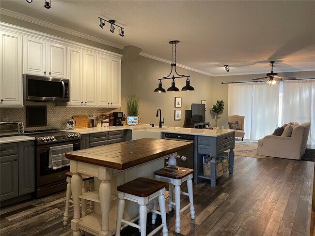 Foto del edificio - 26547 Chimney Spire Ln