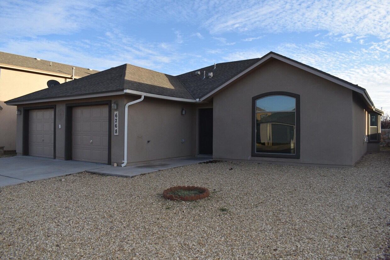 6268 Toucan Ct, El Paso, TX 79924 House for Rent in El Paso, TX