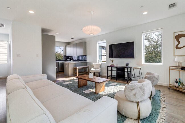 Foto del edificio - 1430 Grigsby Ave