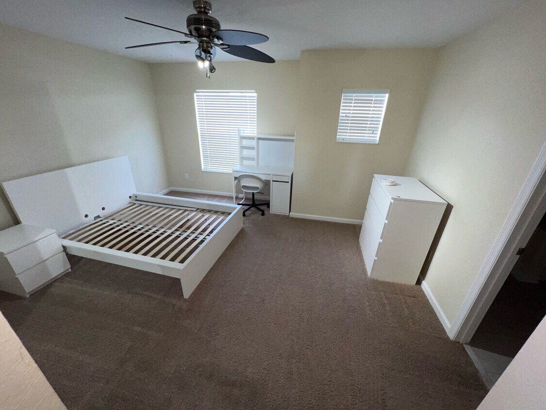 1431 Shallcross Ave, Orlando, FL 32828 Townhome Rentals in Orlando FL