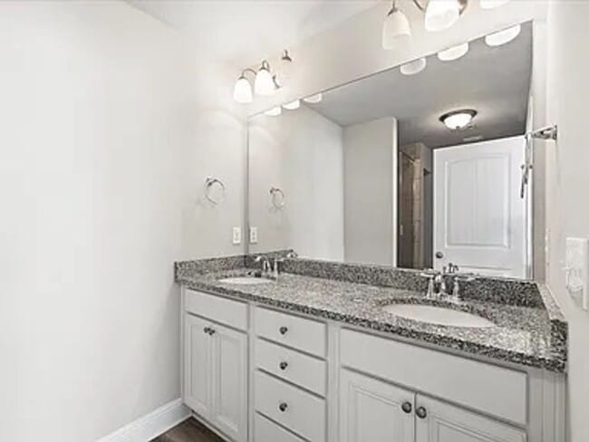 Foto del edificio - Santa Rosa 3 bedroom