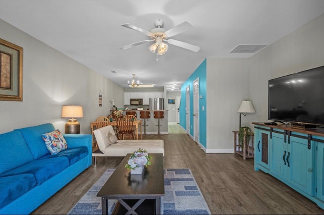 Photo - 2200 Crow Ln Townhome