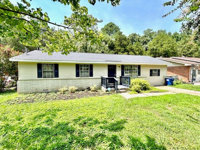 Foto del edificio - 3215 Delia Ln NW