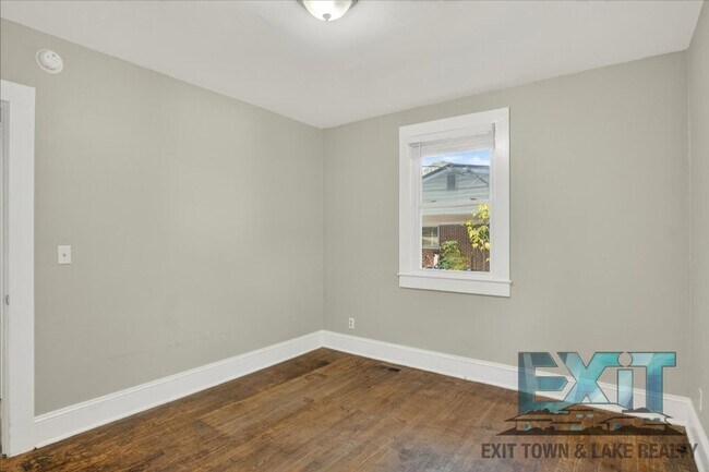 Foto del edificio - 2 Bedroom & 1 Bathroom Home