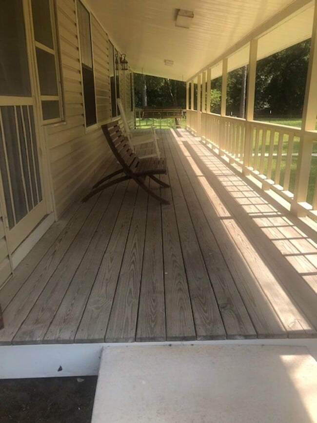Building Photo - 2 Bedroom 1 Bath House