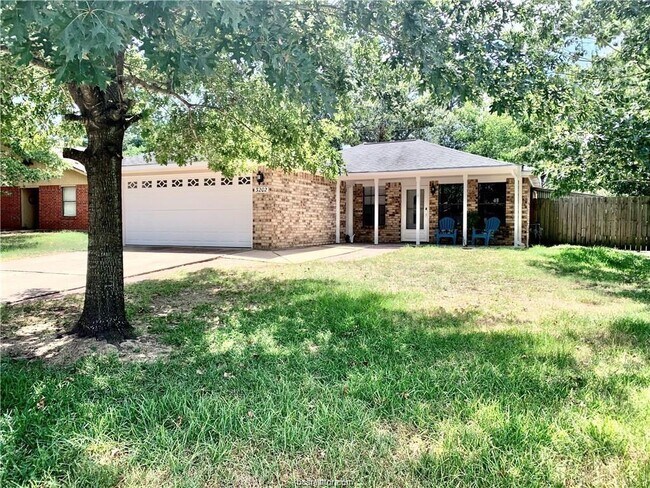 Building Photo - 3202 Coastal Dr