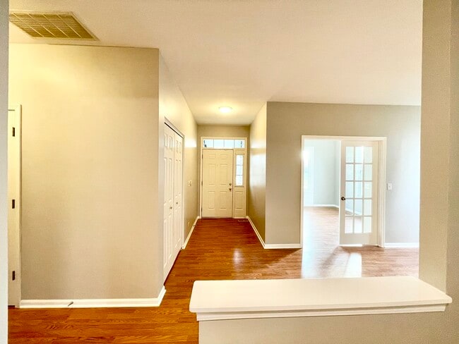 Building Photo - 1675 McDowell Ave