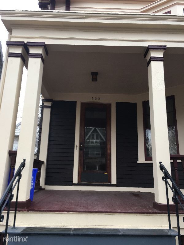 Foto principal - 4 br, 2 bath House - 555 Myrtle Ave