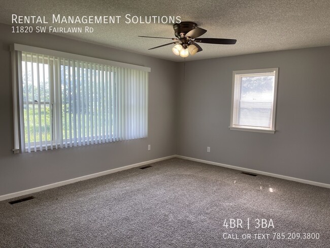 Foto del edificio - *SPACIOUS COUNTRY LIVNG* 11820 SW Fairlawn...