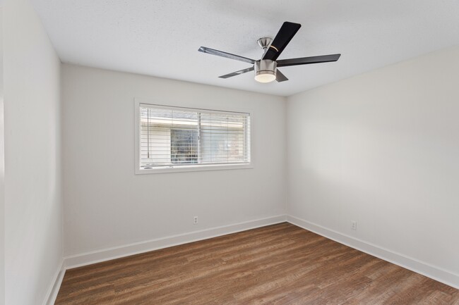 Foto del edificio - 4842 Ponderosa Dr