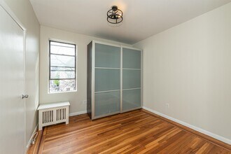 Building Photo - 7111 Palisade Ave
