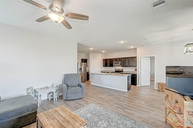 Building Photo - 10145 Pappas Dr