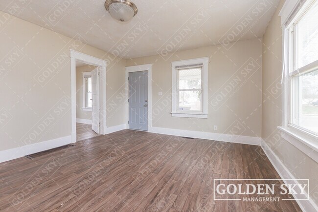 Foto del edificio - 2440 S Hoyt Ave