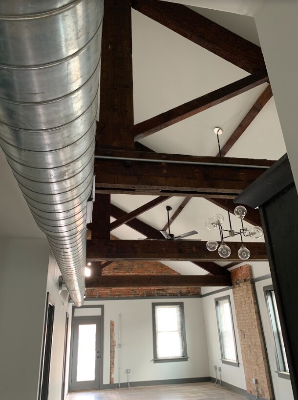 Unidad 4 Cocina/Sala de estar - 2616 Short Vine St