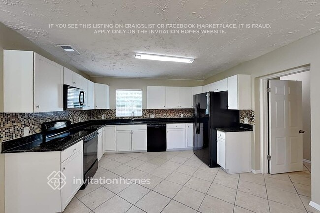 Foto del edificio - 923 38th St W