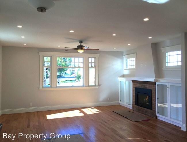 Foto del edificio - 1300 Plymouth Ave