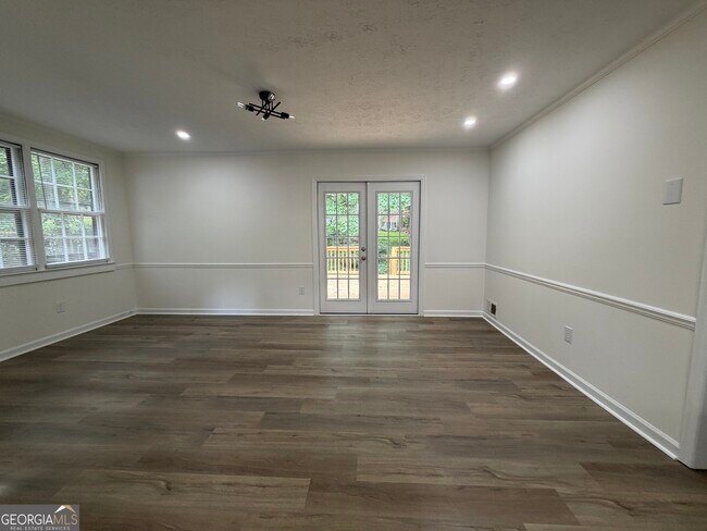 Foto del edificio - 107 Austin Ct
