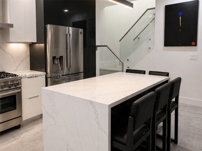 Foto del edificio - 12681 NW 32nd St