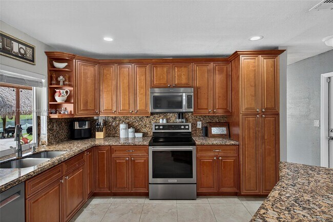 Foto del edificio - 10751 SW 26th Ct