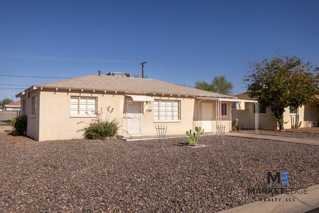 Building Photo - 2Bed/1Bath Home at Peoria/111th Ave! JOIN ...