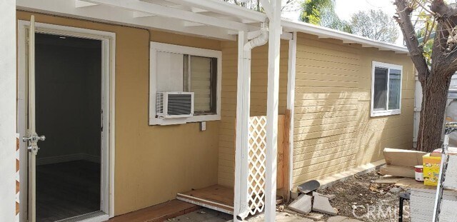 Building Photo - 4145 El Molino Blvd