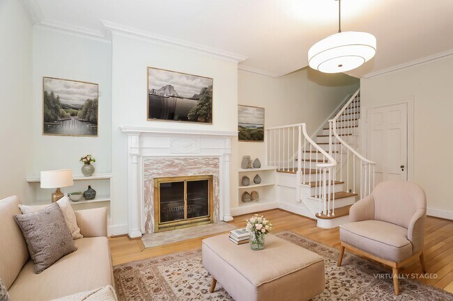 Foto del edificio - 2927 Cathedral Ave NW