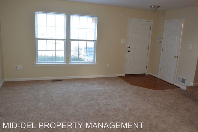 Building Photo - 206 Jacks Way