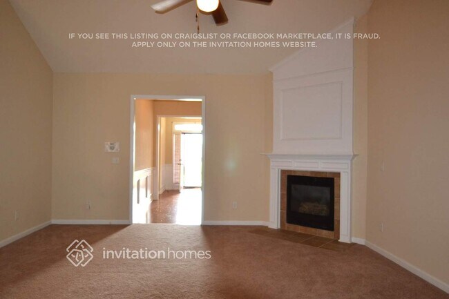 Foto del edificio - 720 Lavender Ln