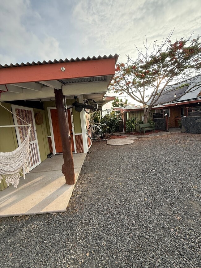 Building Photo - 75-5944-5944 Kakalina St