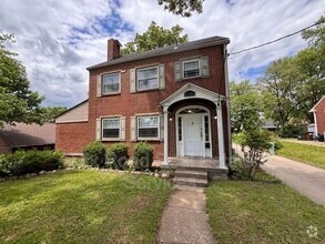 Building Photo - 2703 Roosevelt Blvd
