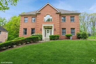 Building Photo - 406 Worth Ct