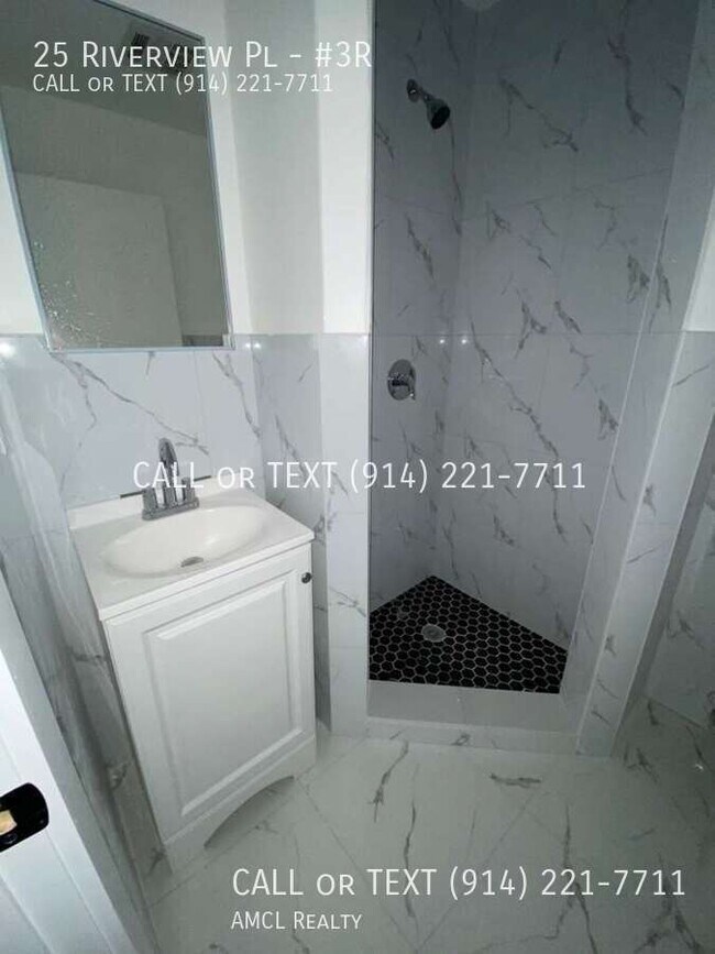 Foto del edificio - 25 Riverview Pl