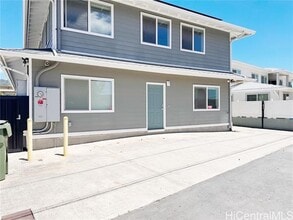 Building Photo - 1657 Alaneo St