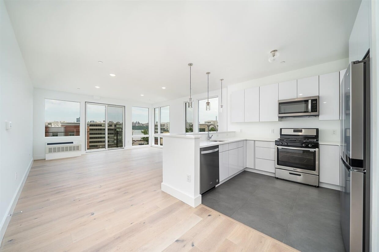 8621 River Rd Unit 4B, North Bergen, NJ 07047 Condo for Rent in North