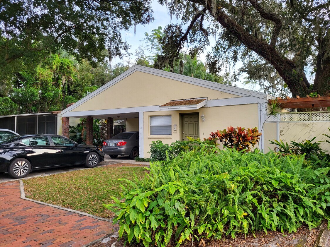 Front view of Twin Home with double Carport - 1210 E Jackson St