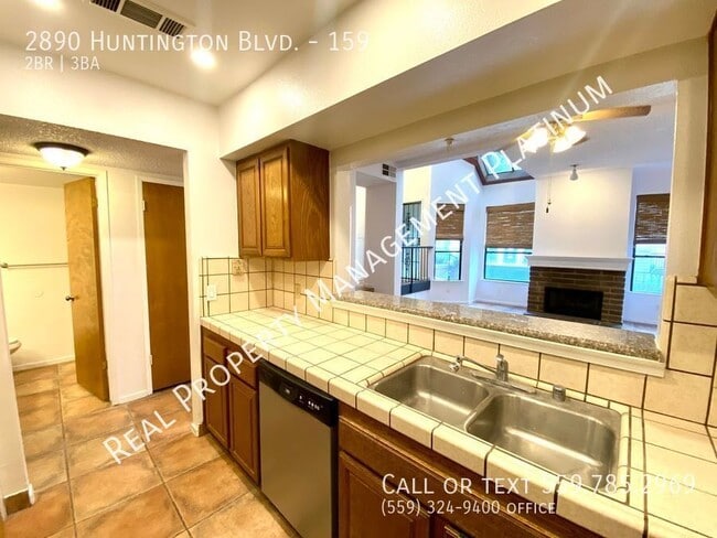 Foto del edificio - 2890 Huntington Blvd