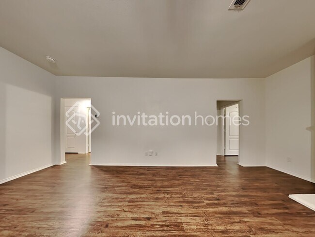 Foto del edificio - 536 Bent Oak Dr