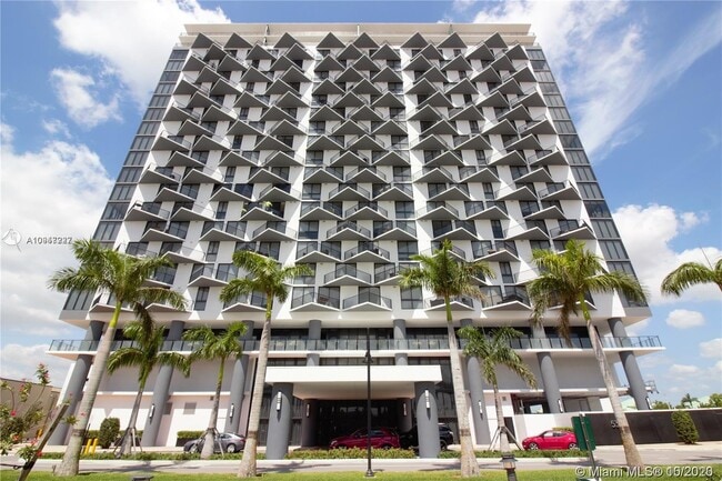 Foto del edificio - 5300 Paseo Blvd