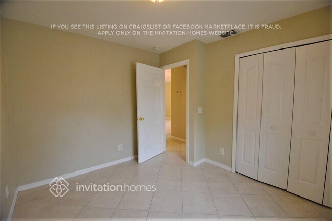 Building Photo - 2350 Mauve Terrace