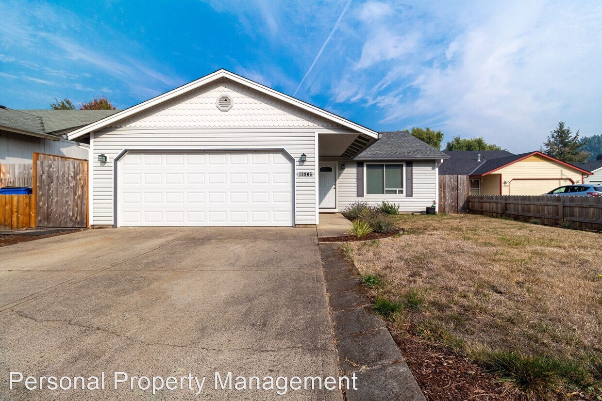 Primary Photo - 3 br, 2 bath House - 13906 NE 52nd Street