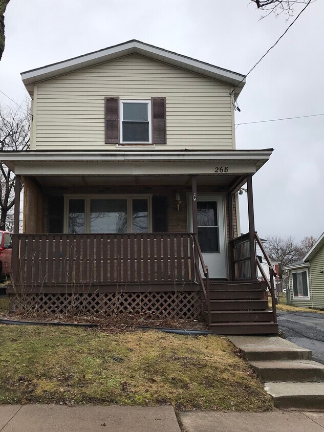 Foto principal - 268 W 7th St