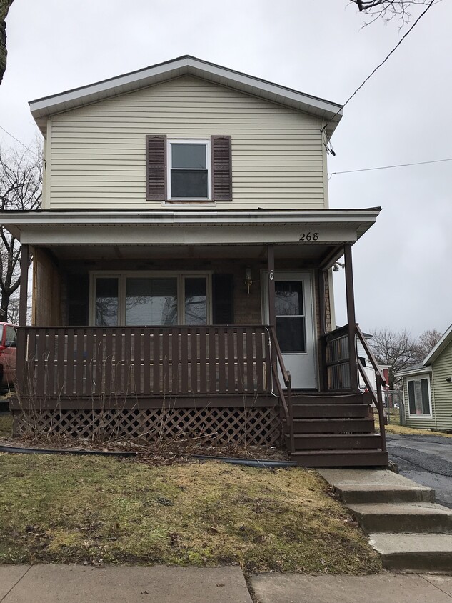 Primary Photo - 268 W 7th St